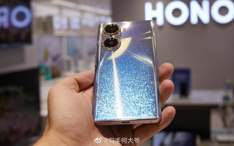 HONOR 60 leaked hands on
