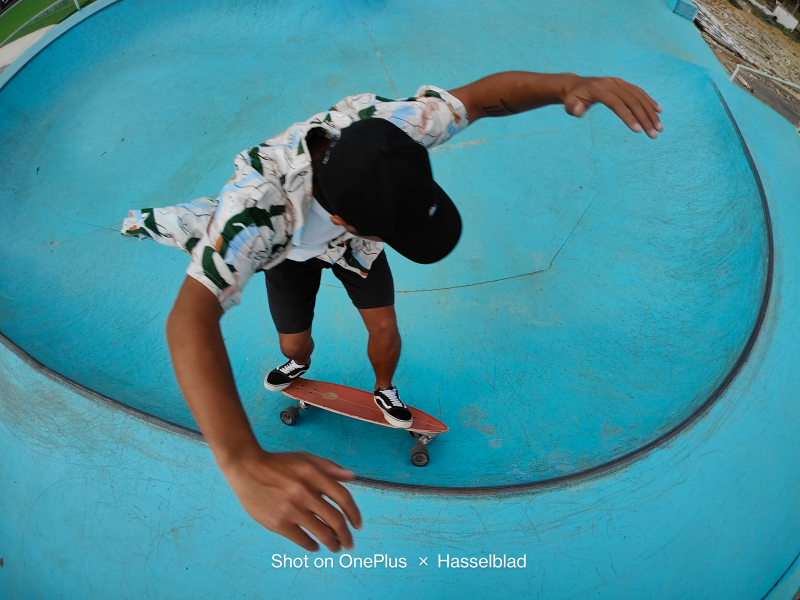 OnePlus 10 Pro 150° Ultra-wide_Skateboarding_Watermarked