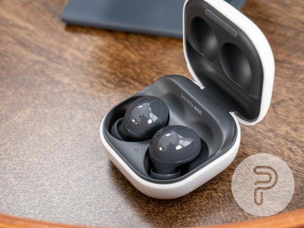 Galaxy Buds 2 in Black on a table