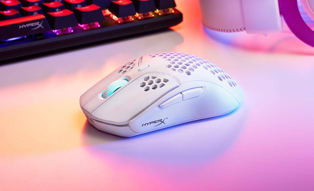 HyperX Pulsefire Haste Wireless Mouse - White