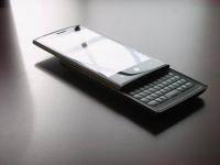 qwerty smartphone