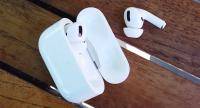 AirPods Max vs AirPods Pro