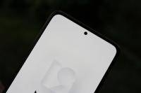 Redmi Note 10 Pro Max punch-hole cutout