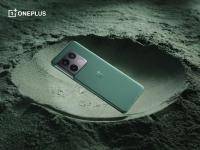 FI OnePlus-10-Pro_Green-Whole-Phone