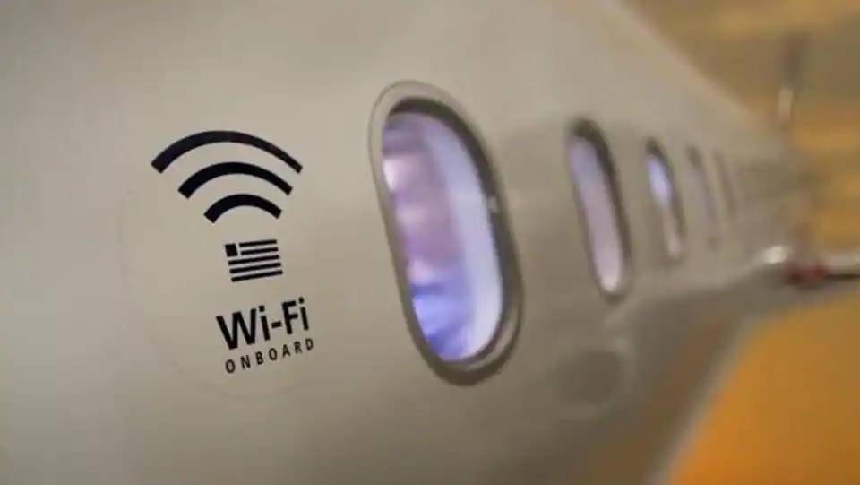 Wi-Fi internet on flight