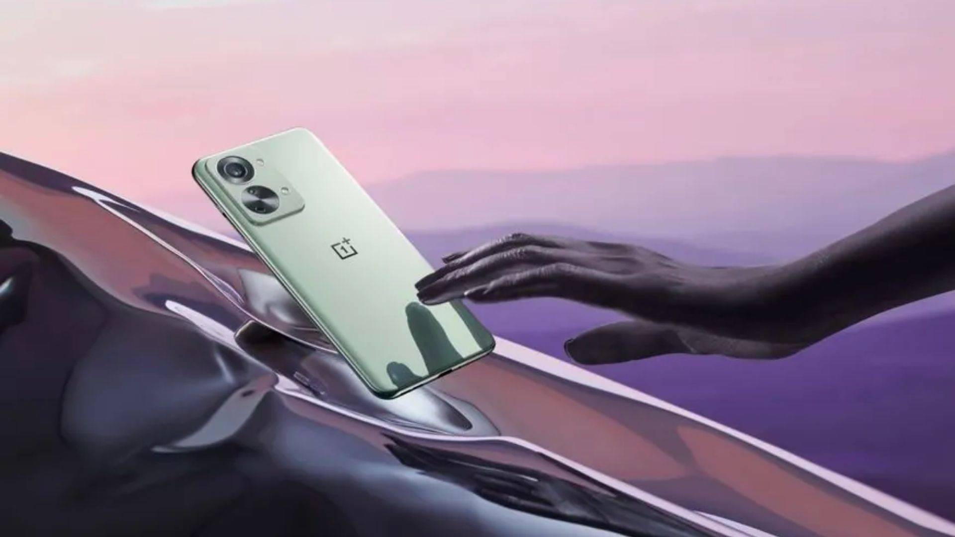 OnePlus Nord 2T 5G promotional image in Jade Fog color