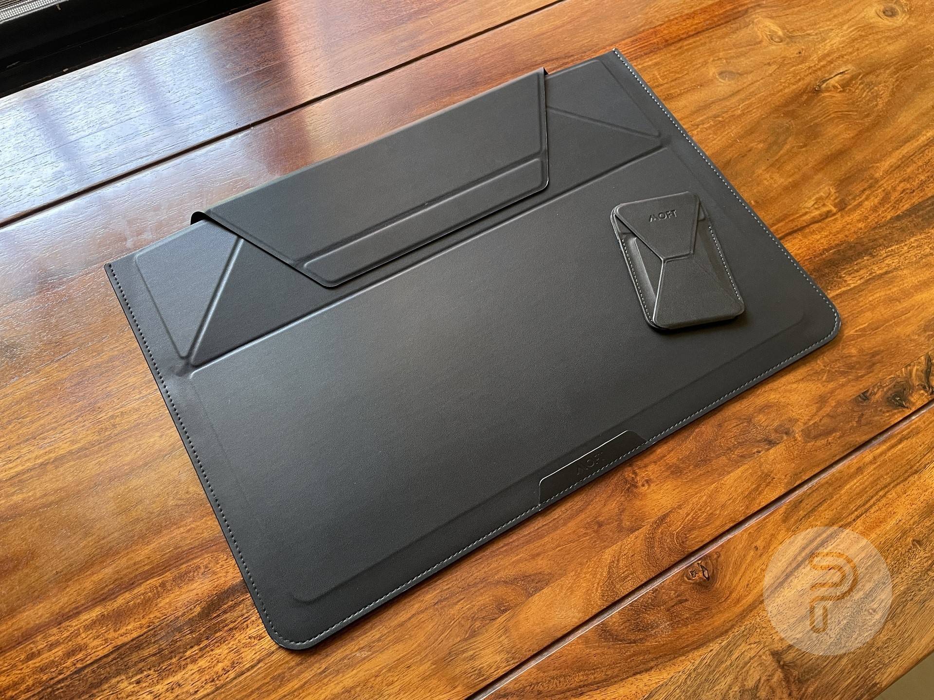an image of the MOFT Urban Commuter Set's Sleeve and Phone Stand laid flat on the table