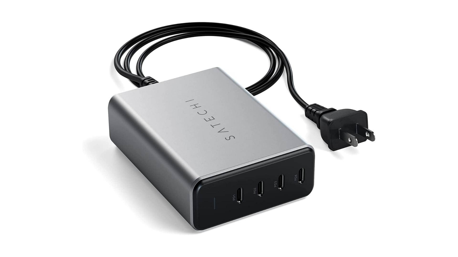 Satechi 165W USB C Power Adapter with its detachable power cable attached